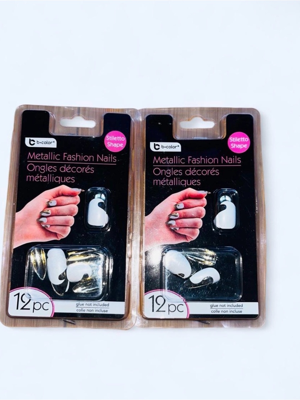 Metallic Fashion Nails Set - White & Gold (12 pcs)